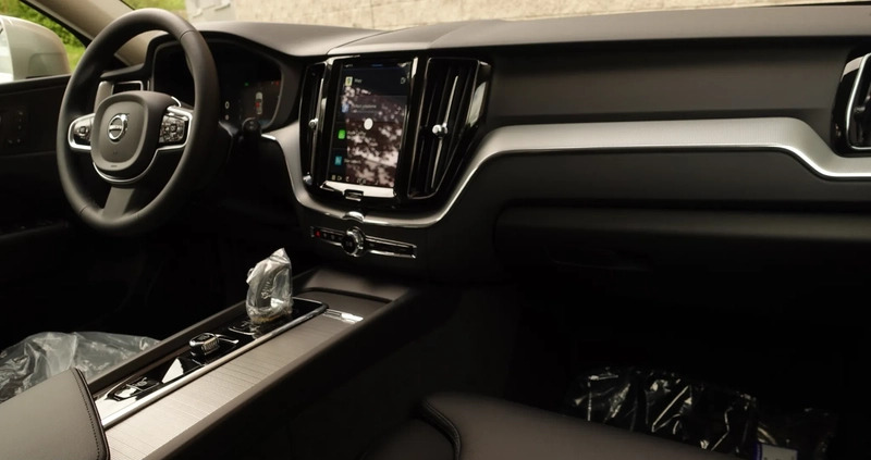 Volvo XC 60 cena 208995 przebieg: 2100, rok produkcji 2023 z Międzyzdroje małe 781